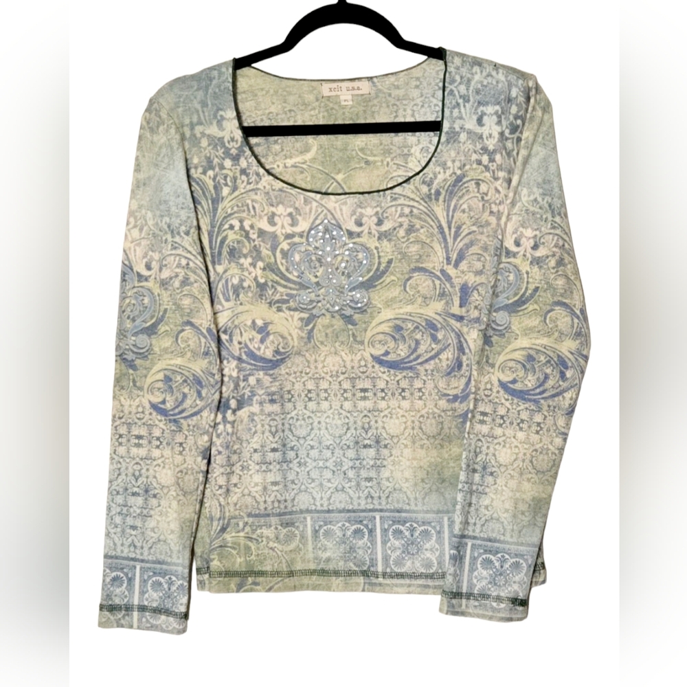 Koi Blue and Green Patterned Women's Top